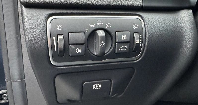 Volvo V60 cena 72900 przebieg: 191500, rok produkcji 2015 z Koszalin małe 407